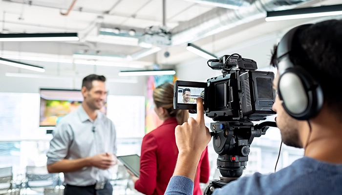 Behind-the-scenes videos showcase your brand’s journey, building trust & connections with audiences.